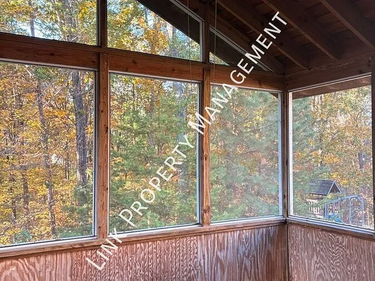 6383 Rim Crest Ln — Photo 44