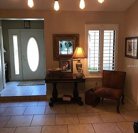 5th image of 25802 Pinehurst St