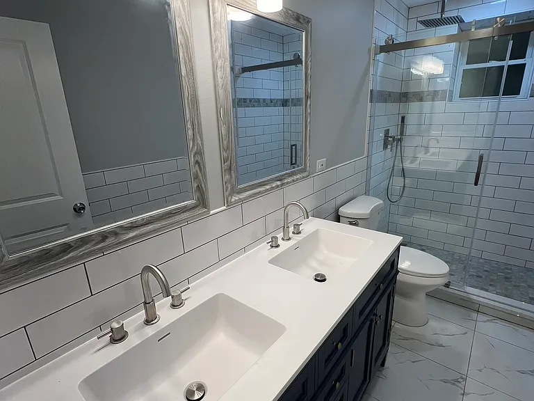 919 N Winchester Ave — Photo 6