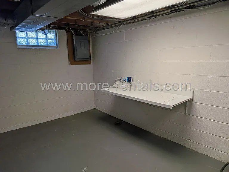 2613 Edgevale Rd — Photo 25