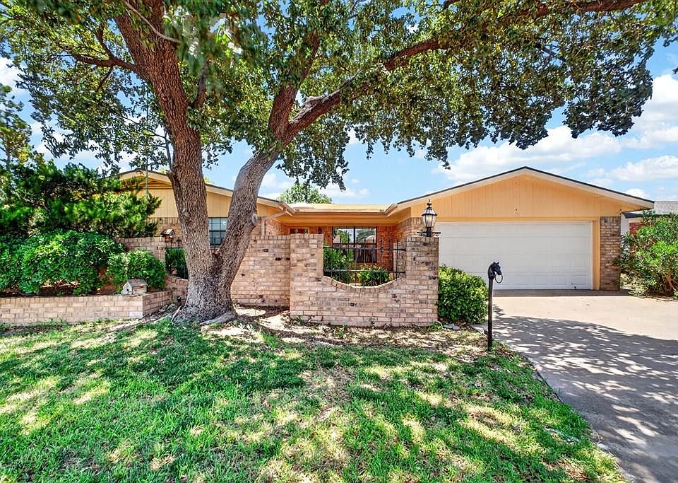 1st image of 3716 Springdale Dr
