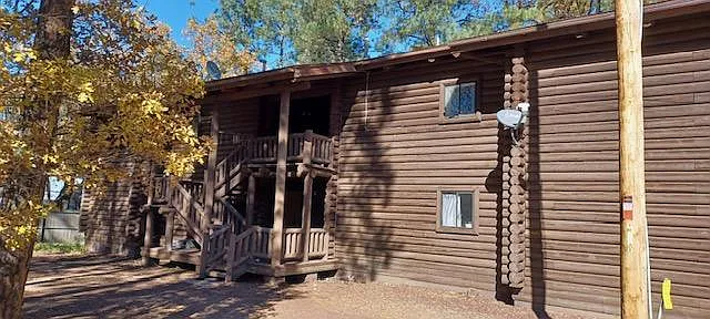 2 bed, $1,200 — Photo 2