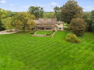 1081 Ponus Rdg, New Canaan, CT 06840