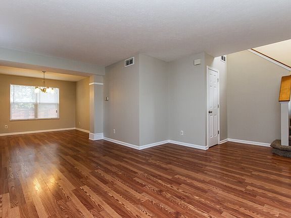 2nd image of 707 Apple Ln