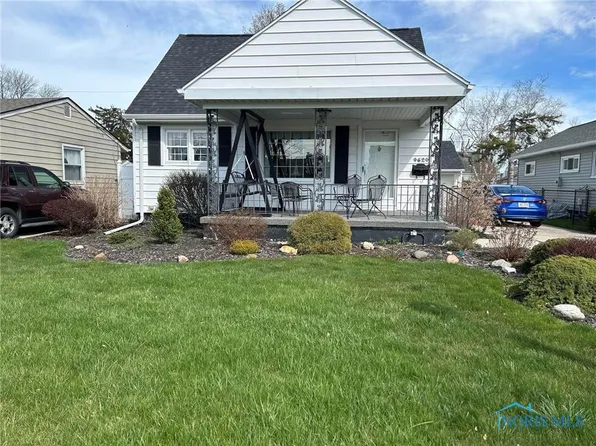 4624 282nd St, Toledo, OH 43611