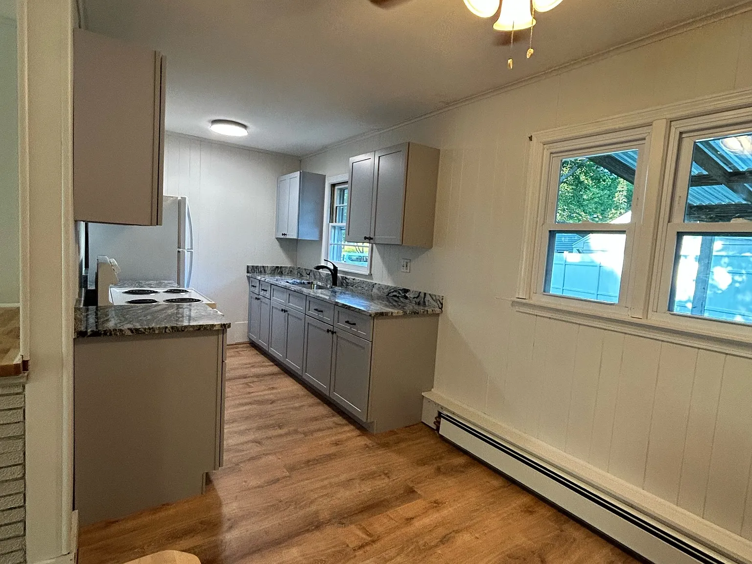 4 bed, 1200 sqft, $3,000 — Photo 4