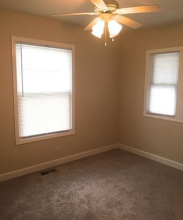 5th image of 408 N Washington St #1