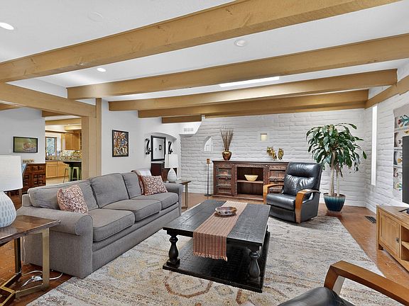 5th image of 2416 Arbor Rd NW