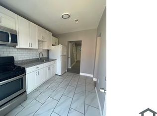 26 S Rosedale St, Baltimore, MD 21229