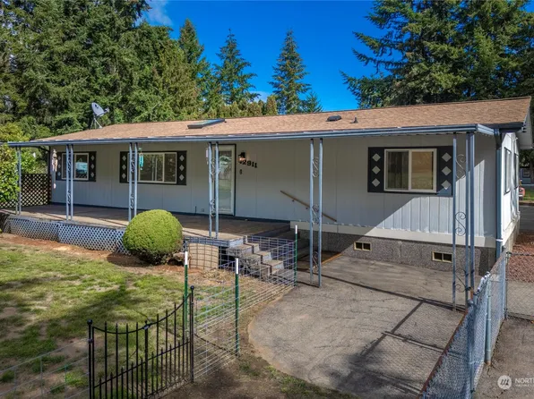 12911 212th Avenue Ct E, Bonney Lake, WA 98391
