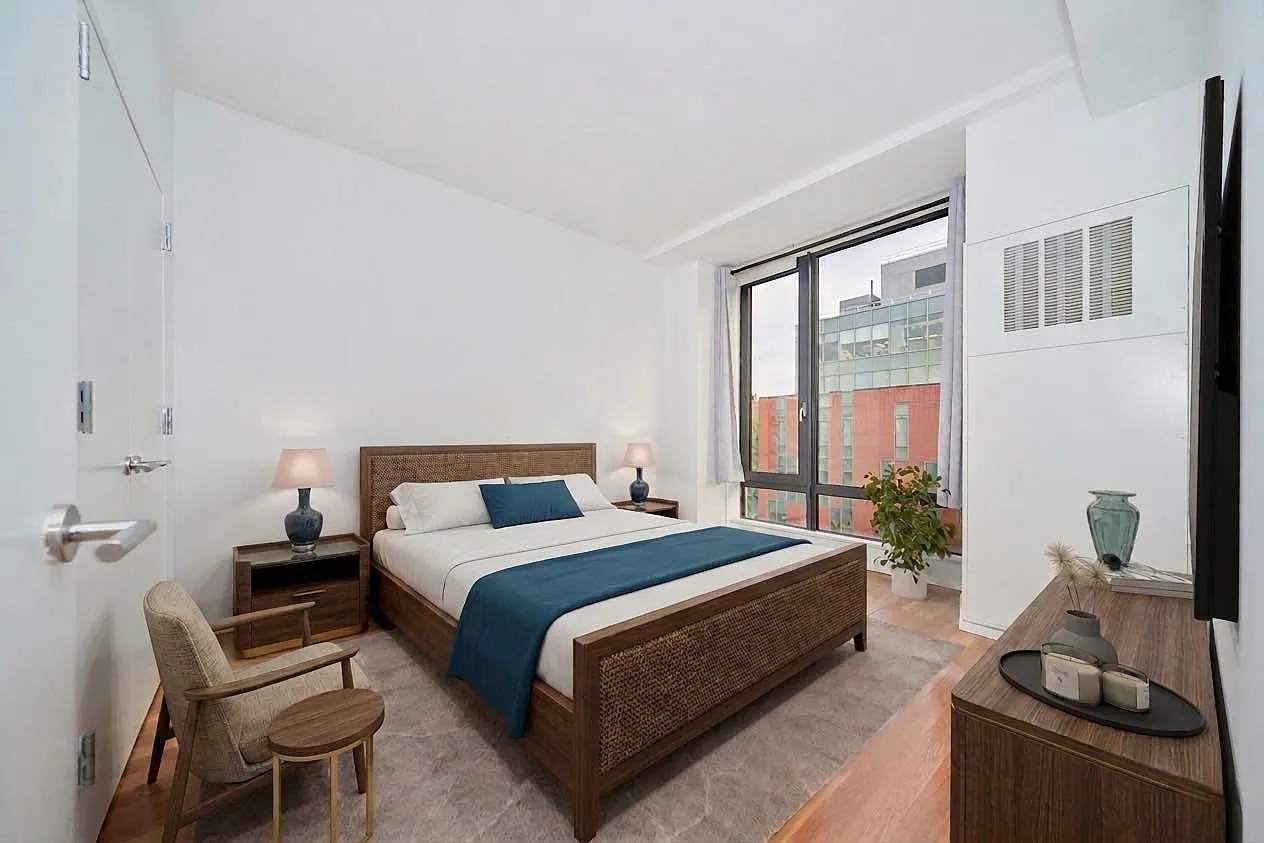 531 Myrtle Avenue — Photo 3