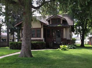 402 4th St SW, Austin, MN 55912