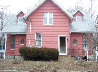 83 Spring St, Willimantic, CT 06226