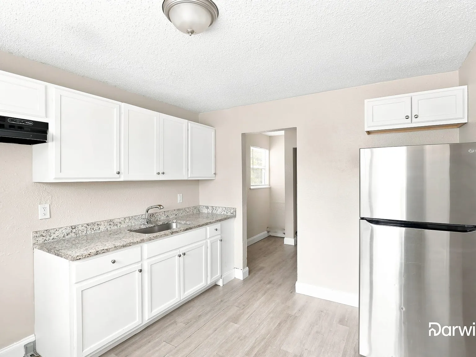 3 bed, 1.0 bath, 975 sqft, $1,475 — Photo 4