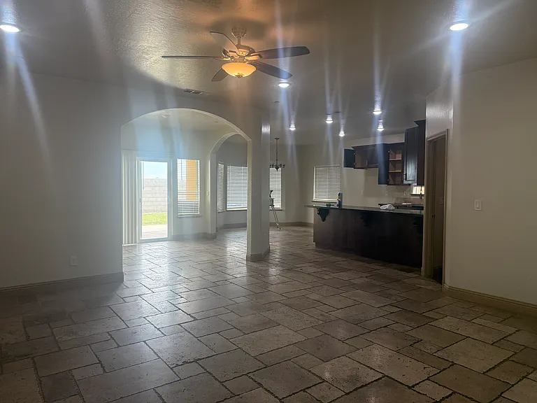 6189 W Keats Ave — Photo 3