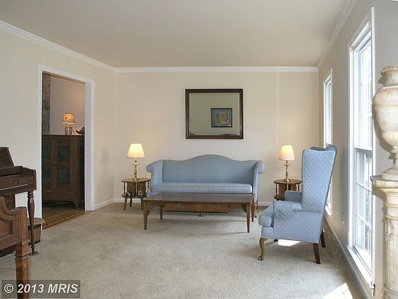 2nd image of 13516 Wisteria Way