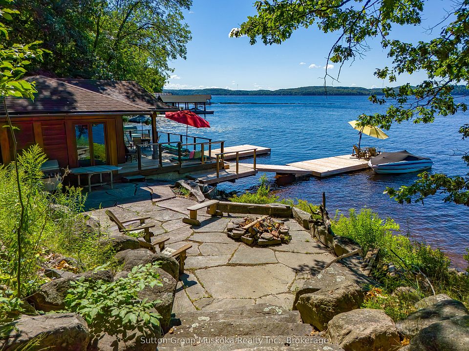 1st image of 29 Island View Ln