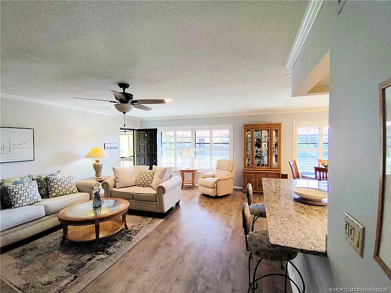 511 SW South River Dr #207 — Photo 6