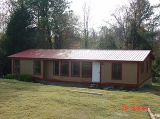39 Magnolia Dr, Phenix City, AL 36869