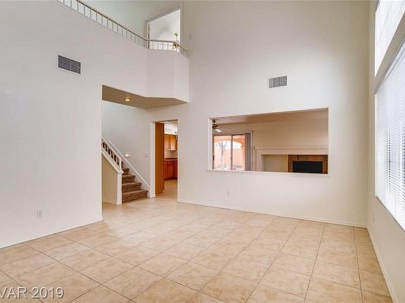 2nd image of 6921 Wineberry Dr