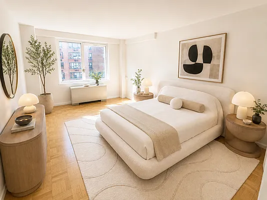 Bedroom, photo 1