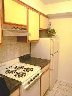 Rented by Keller Williams NYC | media 20