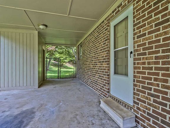 4th image of 2003 Nandina Dr