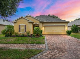 329 Lake Davenport Cir, Davenport, FL 33837