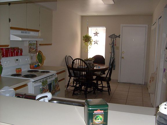2nd image of 1221 Sophie Blvd #1221