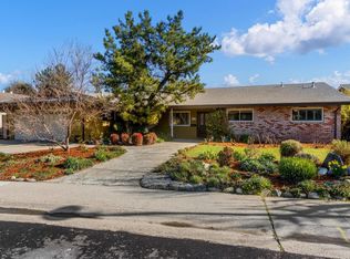 6815 Coachlite Way, Sacramento, CA