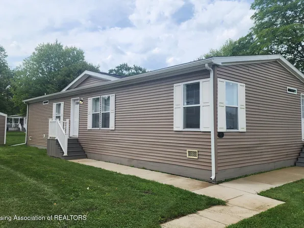 714 Mill St #61, Leslie, MI 49251