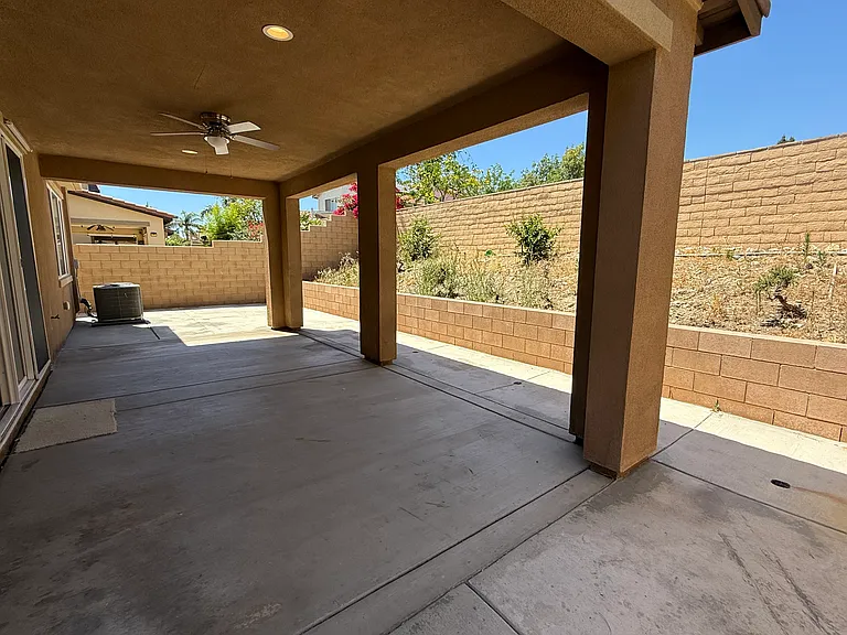 17044 Cerritos St — Photo 24