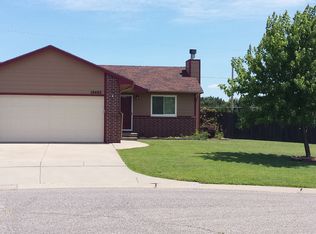 10402 W Stafford Ct, Wichita, KS 67209