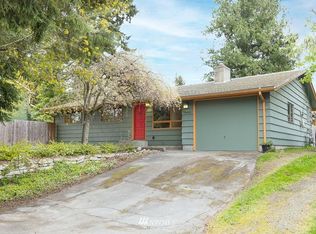21801 93rd Ave W, Edmonds, WA 98020