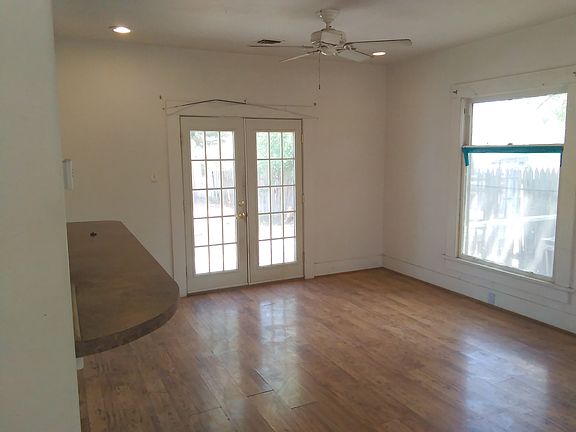 Dining area opens to deck