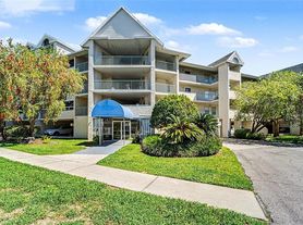 5567 Sea Forest Dr, New Port Richey, FL