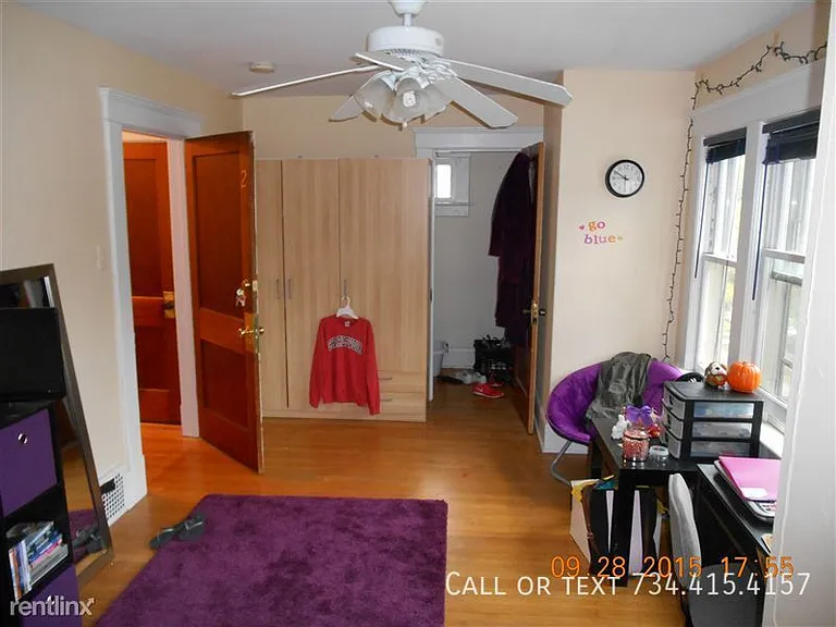 518 Lawrence St — Photo 13