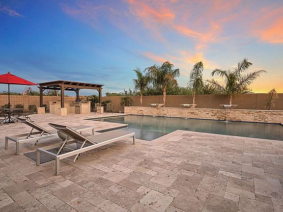5th image of 3709 E Cassia Ln