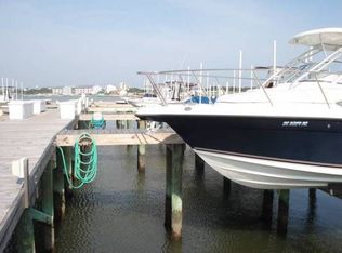 160 Shore Dr, Atlantic Beach, NC 28512