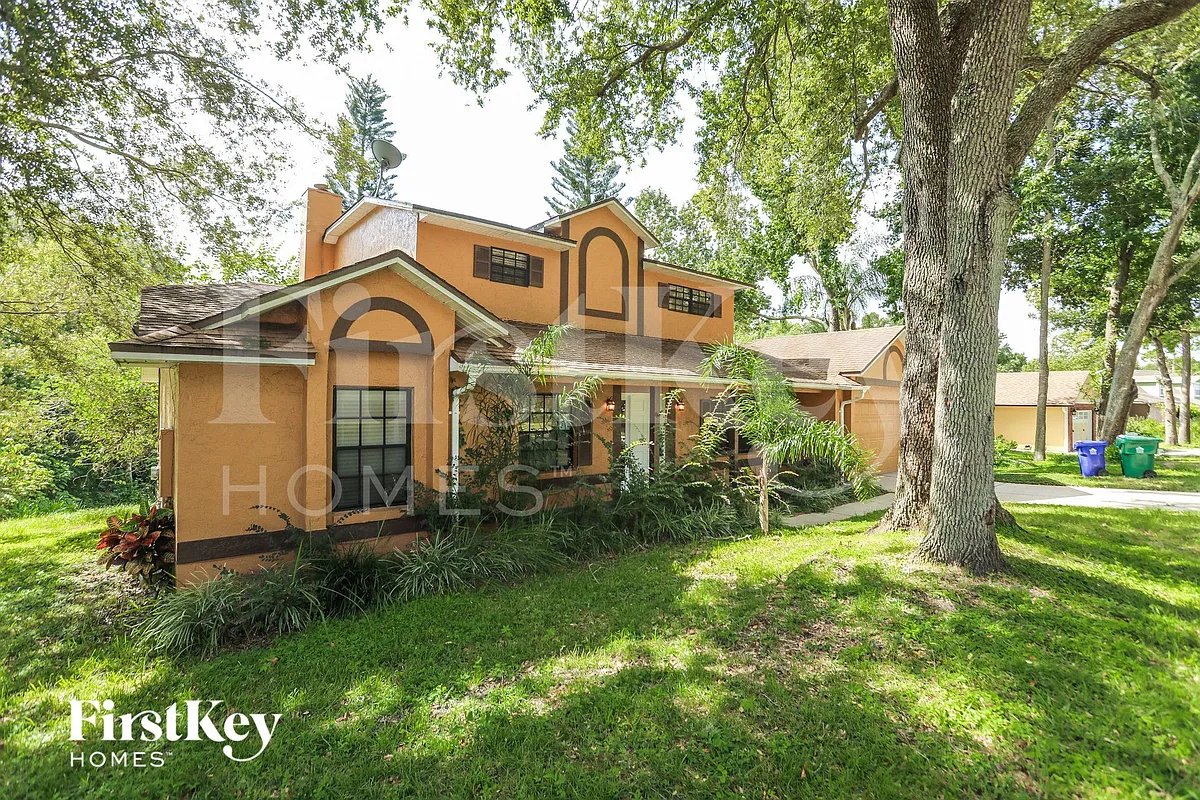 Building Photo - 988 Glenview Cir