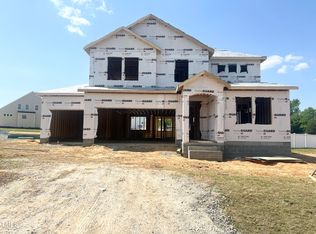 139 Fast Pitch Ln, Four Oaks, NC 27524