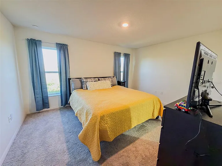 334 Preserve Pointe Blvd — Photo 14