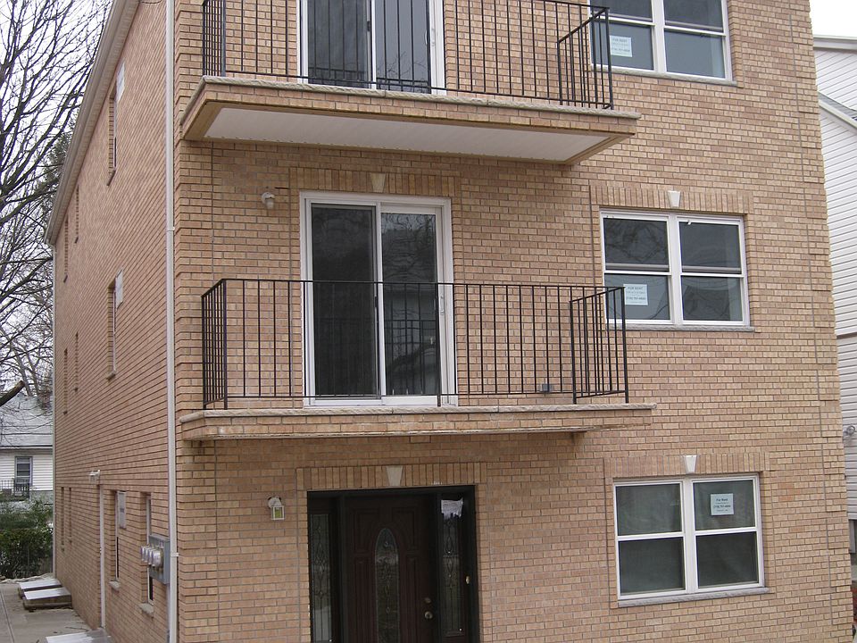 1st image of 8459 162nd St
