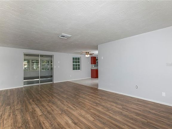 4th image of 3544 Bigelow Dr