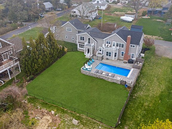 3rd image of 19 Pauline Rd