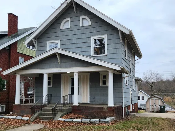 917 Ridge Rd NW, Canton, OH 44703