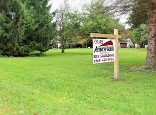 E Ellsworth St, Bellevue, MI 49021