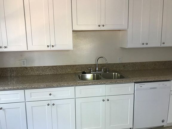 2nd image of 3412 Luna Ave