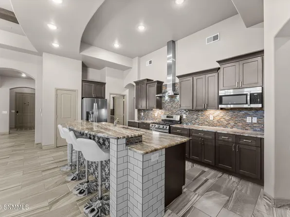 4209 Tres Ninos Dr, Las Cruces, NM 88011