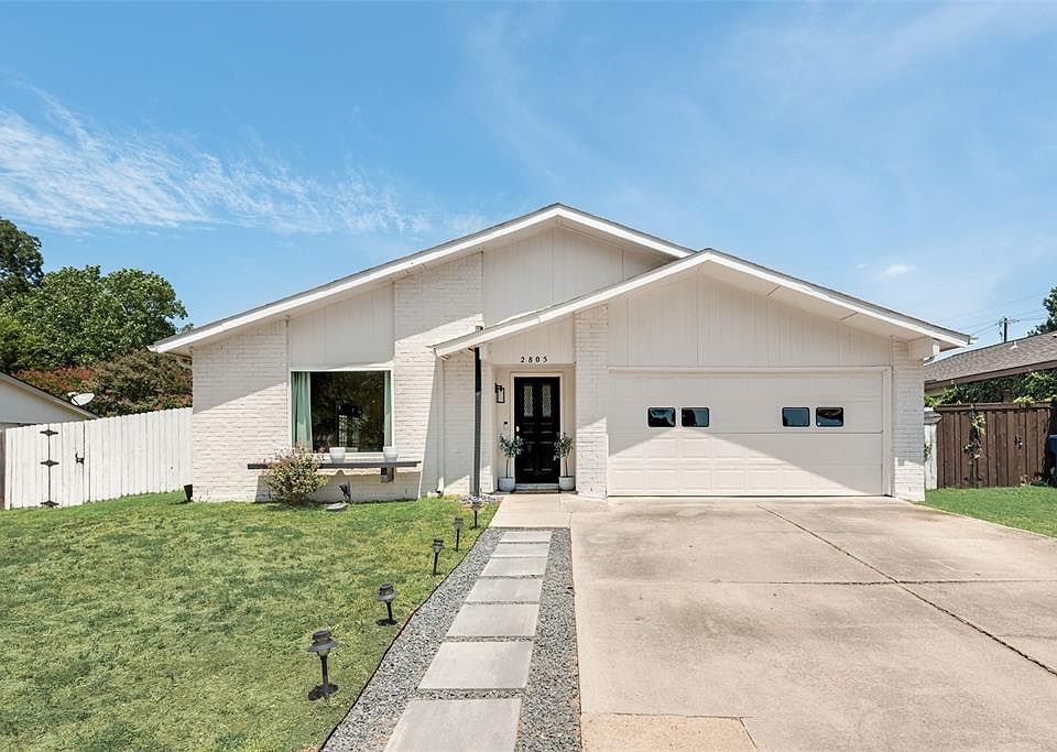 1st image of 2805 Churchill Way